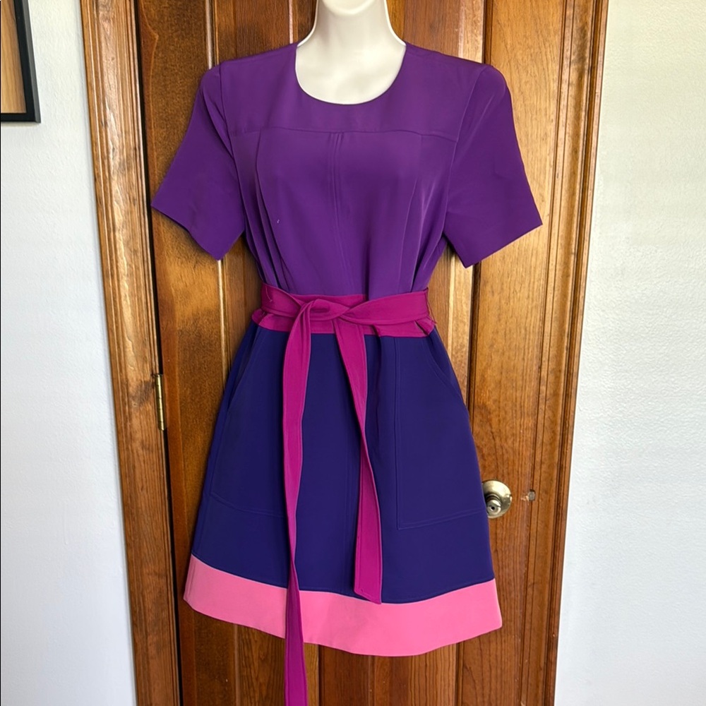 Purple A-Line Midi Dress with Crew Neck and Short Sleeves